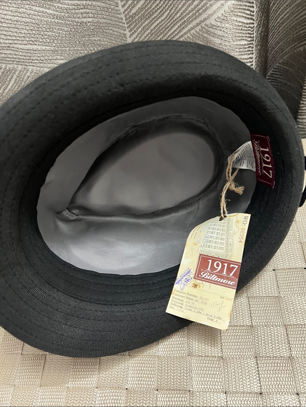 Black Fedora Hat with 1917 Biltmore Tag - Picture 5 of 5